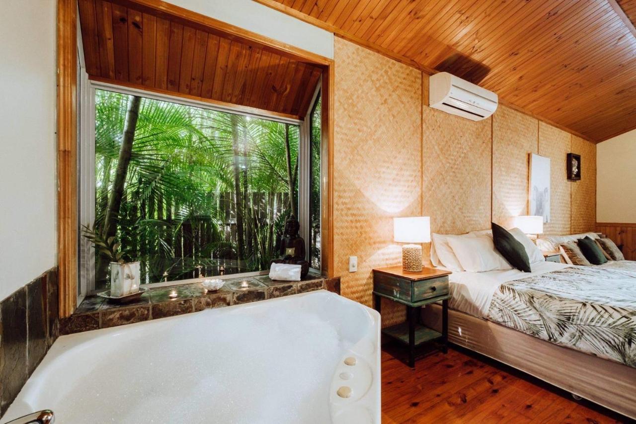 Getaways At Byfield Villa Exterior photo