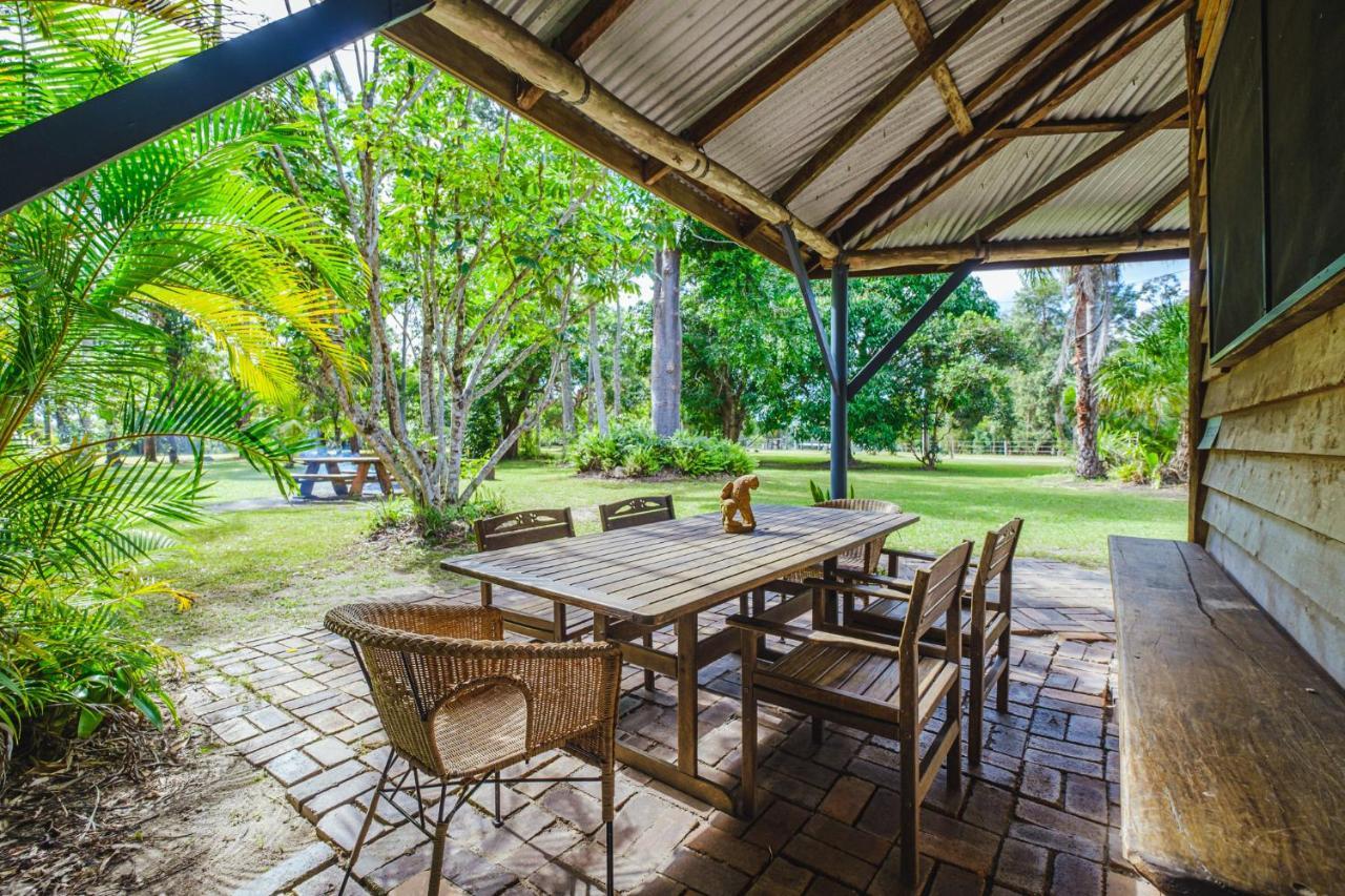 Getaways At Byfield Villa Exterior photo